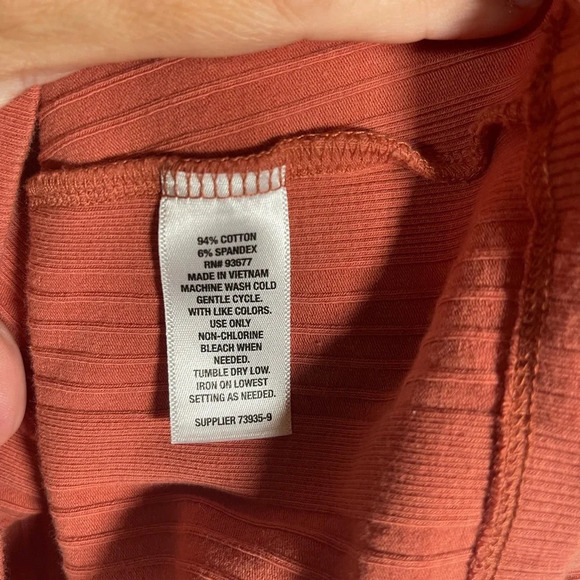 Women’s Ana Long Sleeve burnt orange ribbed long sleeve shirt Medium - Picture 3 of 3